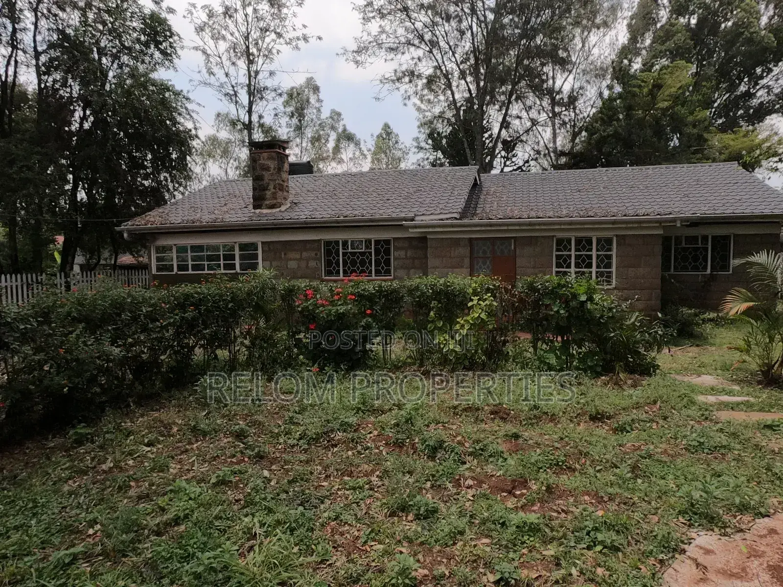4bdrm Bungalow in Karen for rent
