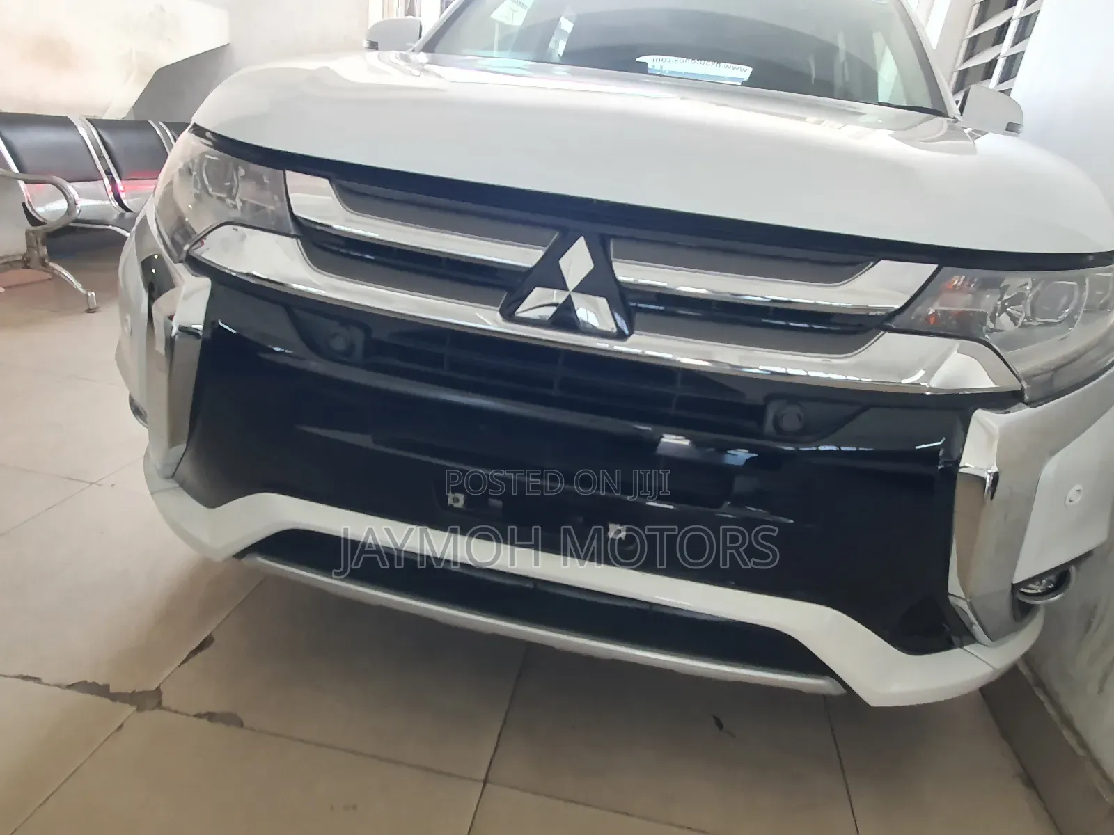 Mitsubishi Outlander 2018 White