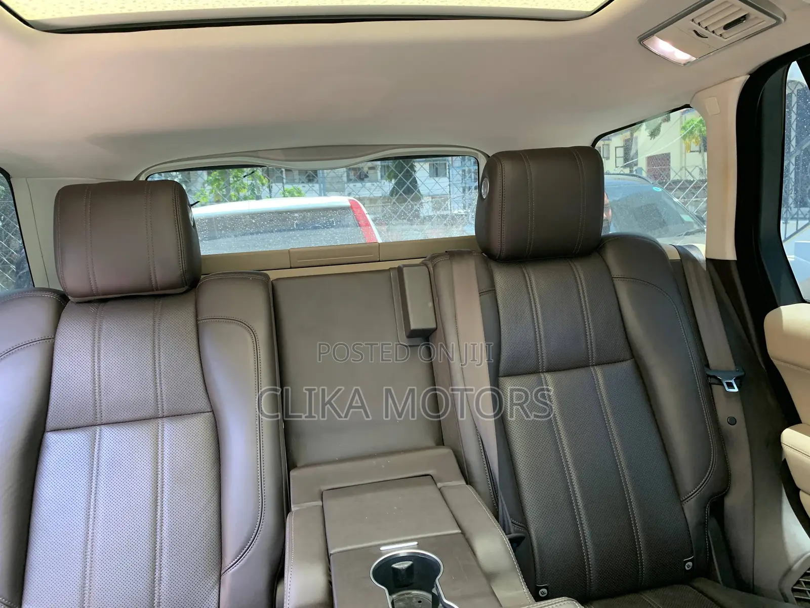 Land Rover Range Rover Vogue 2015 Off white