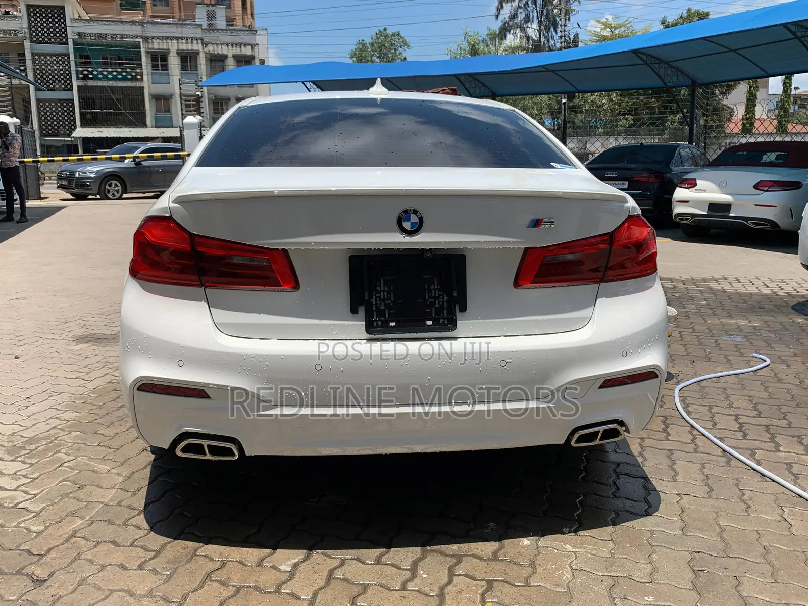 BMW 523i 2017 Off white