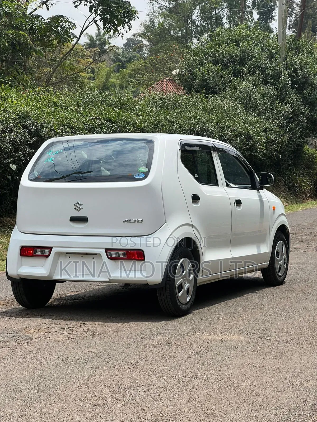 Suzuki Alto 660cc FWD 2017 White