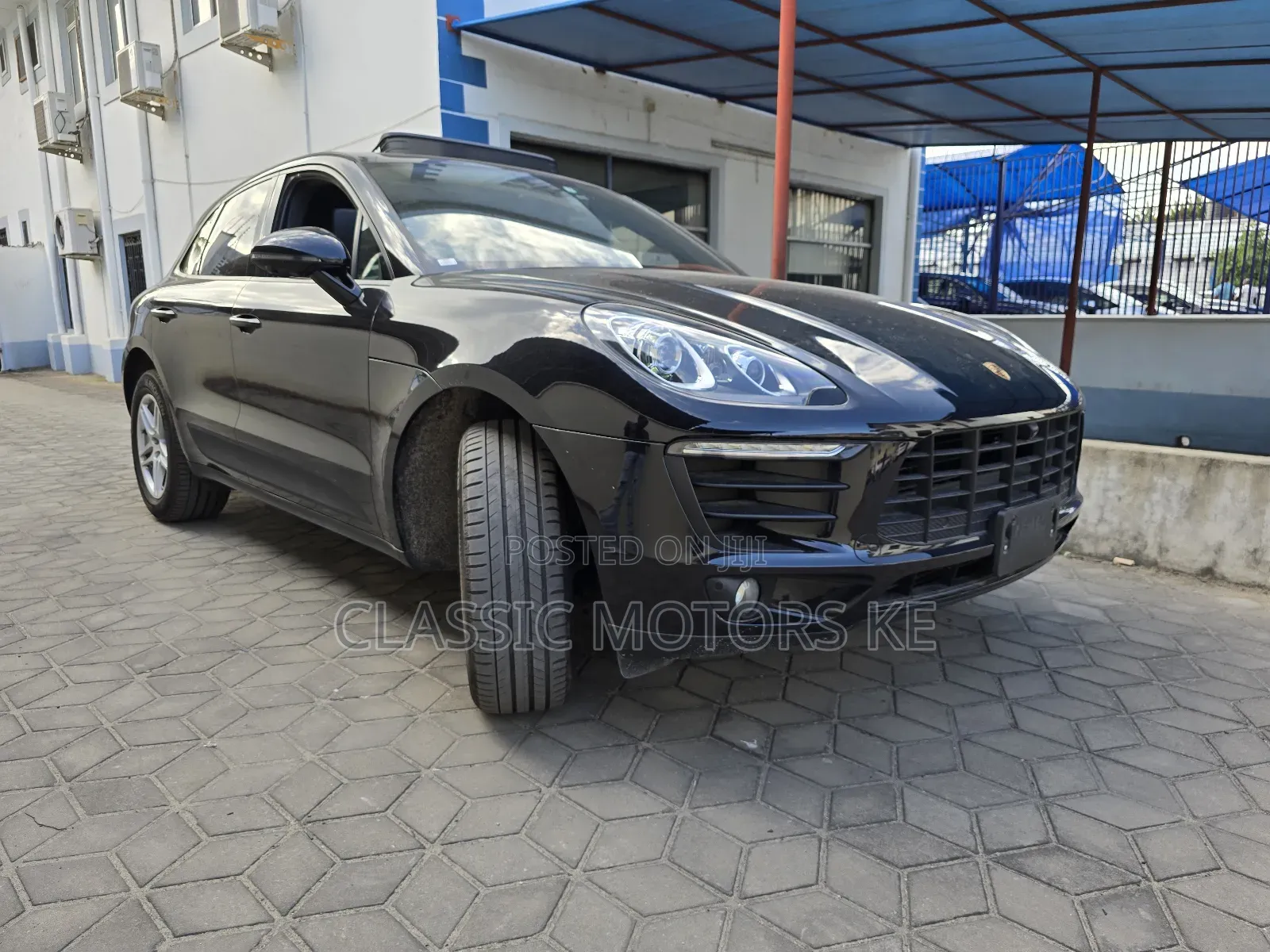 Porsche Macan Sport Edition 2018 Black