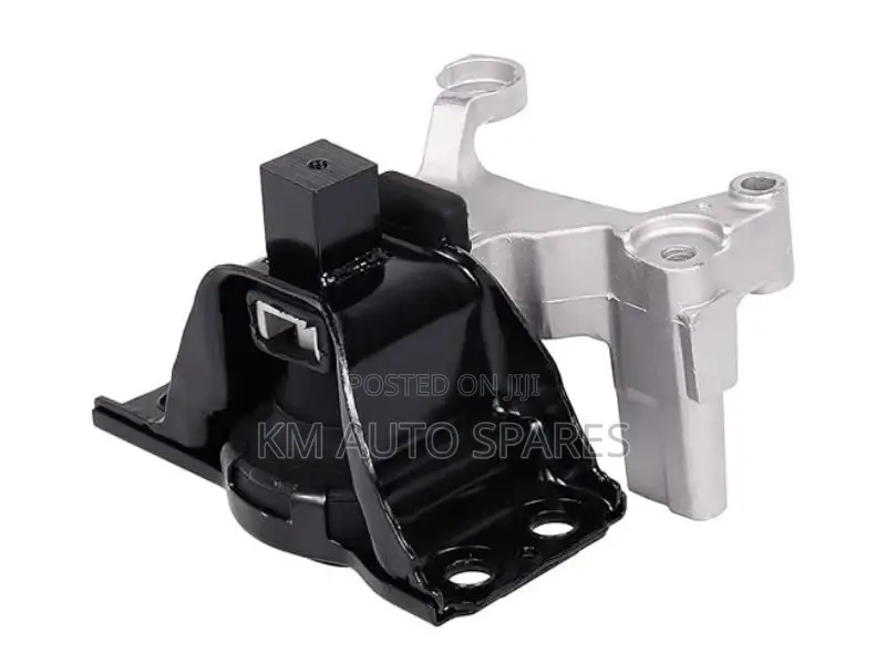 Nissan Dualis Engine Mount.