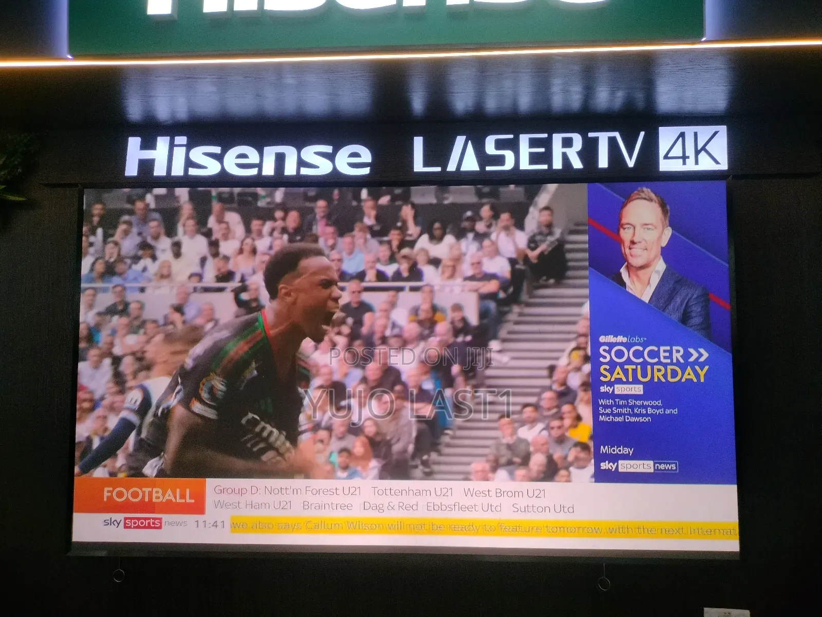 Hisense 100 Inch C100 Project Trichoma Series TV