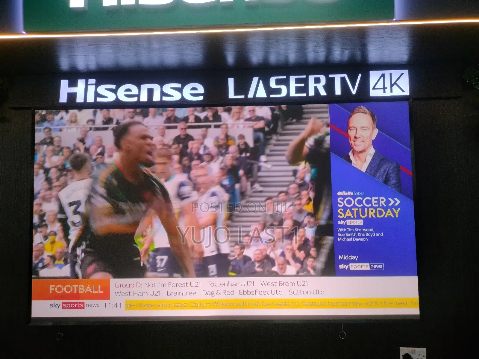 Hisense 100 Inch C100 Project Trichoma Series TV