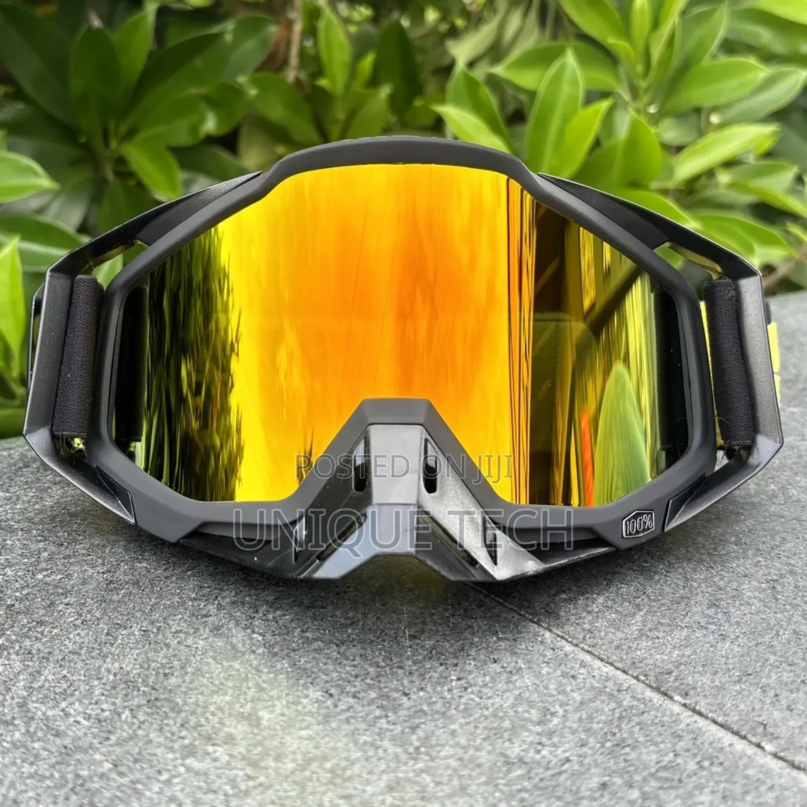 Ski Goggles (For Snow Sports) / Riding Goggles