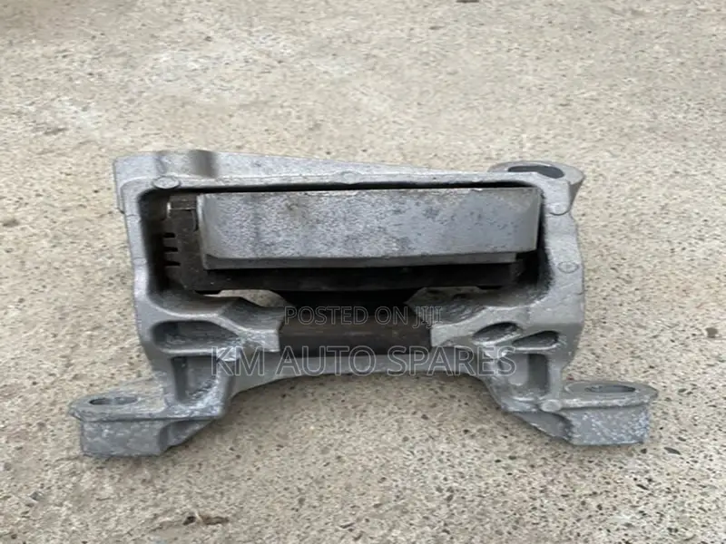 Mazda Cx5 Right Engine Mount