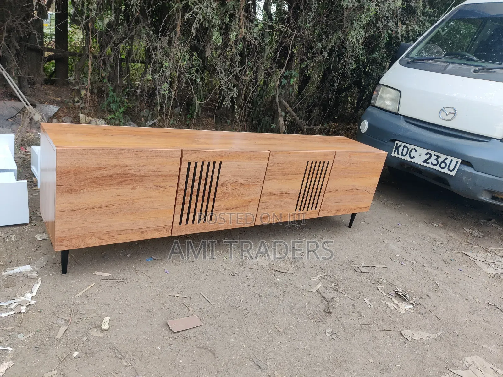 Cool Natural Tv Cabinet (6ft)