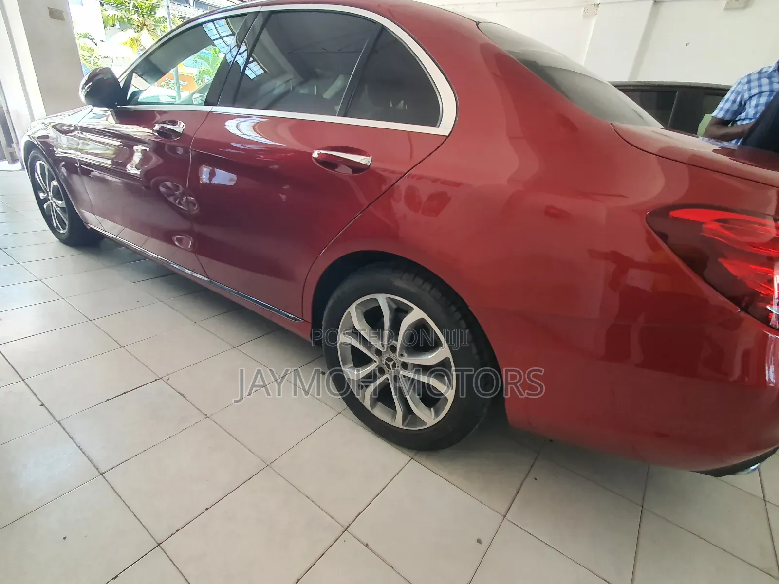Mercedes-Benz C200 2018 Red