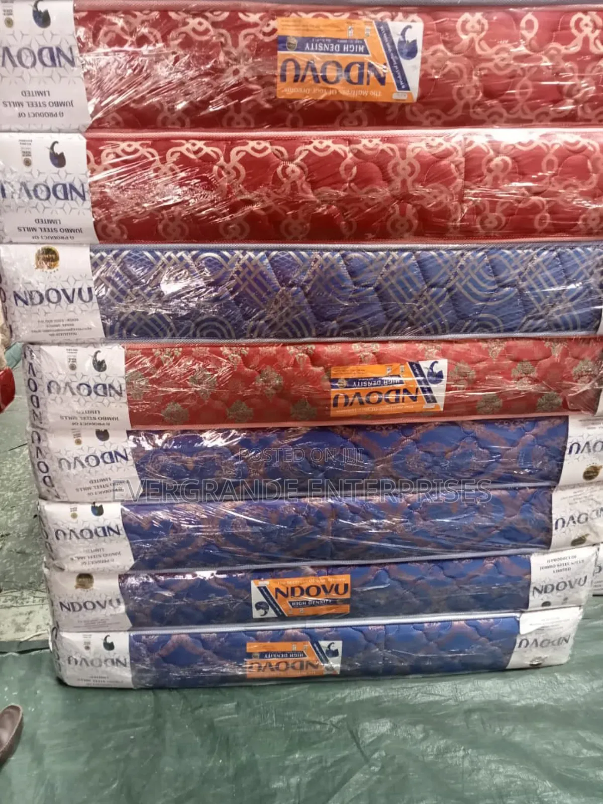 Mattress, 4x6 8 Inches Quilted Mattress