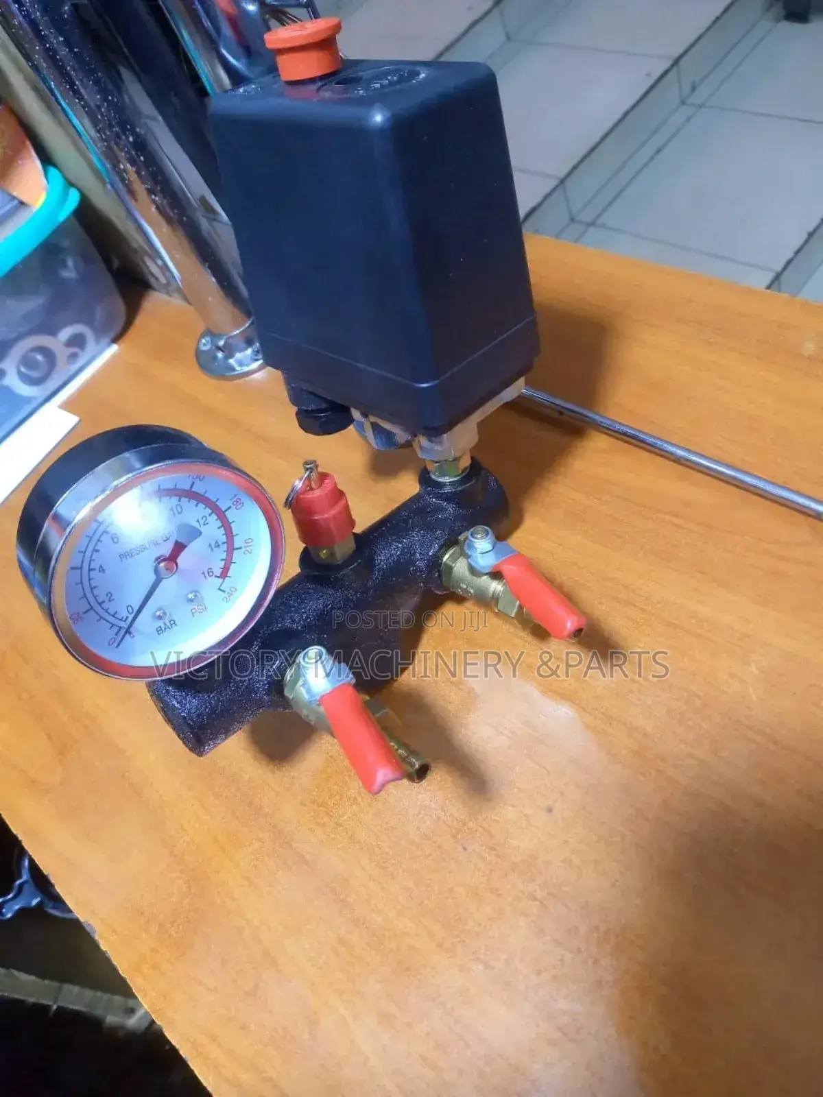 Pressure Regulator Switch Complete