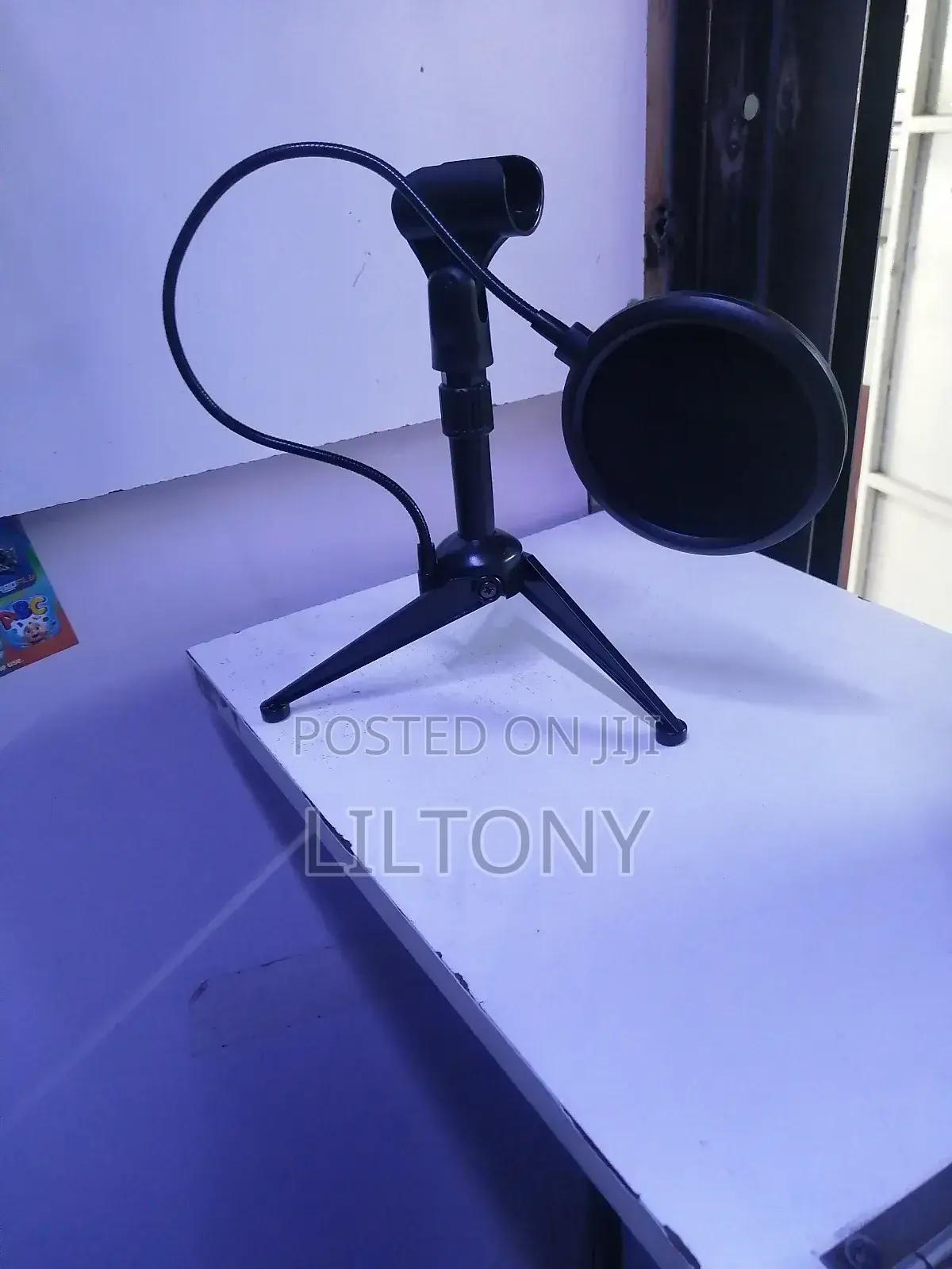 Table Microphone Tripod Stand