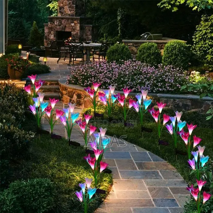 Solar Powered Flower Lights for Garden Decoration