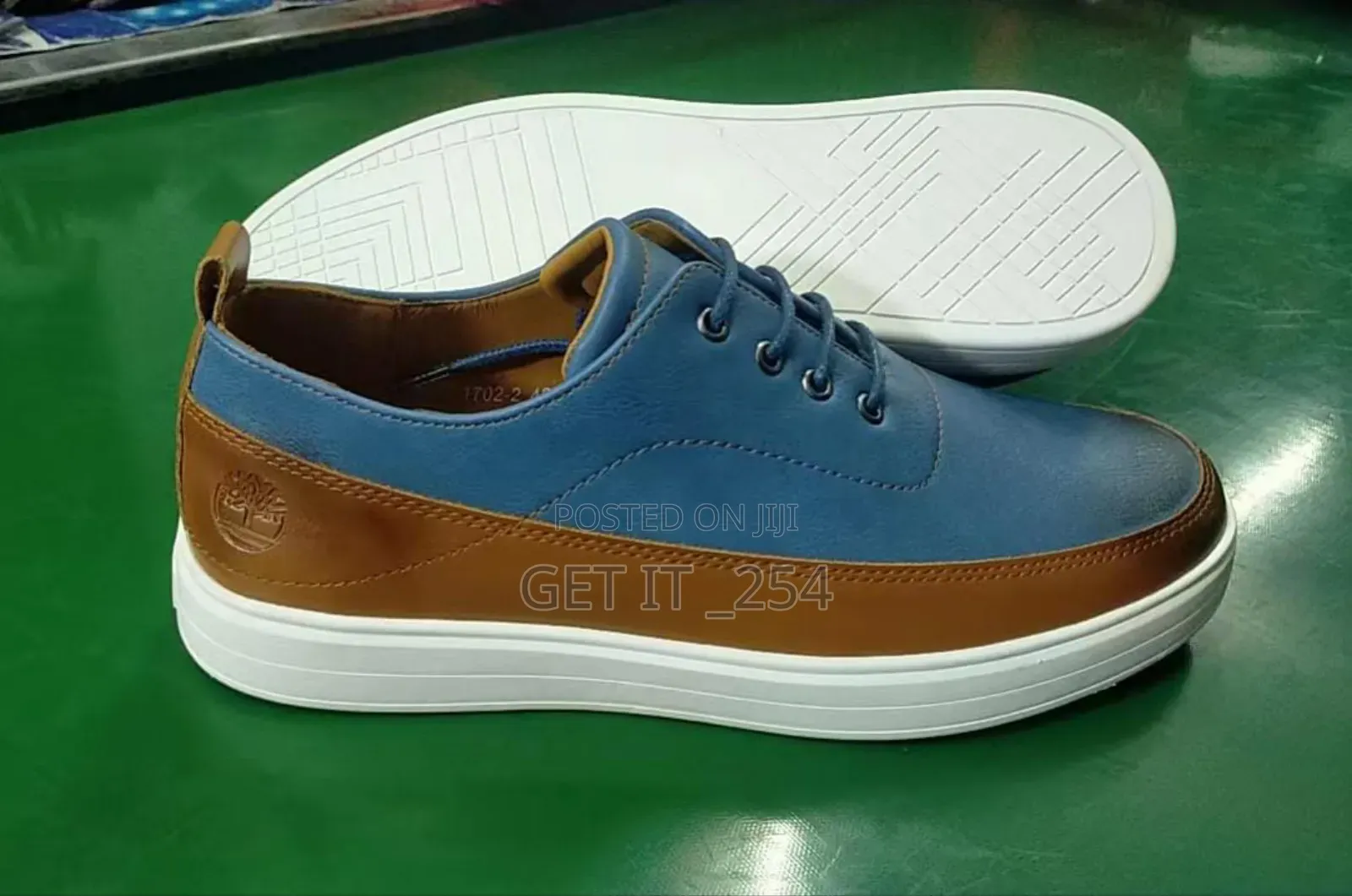 *Timberland Casuals*
*Sizes; 40 -- 45*
*