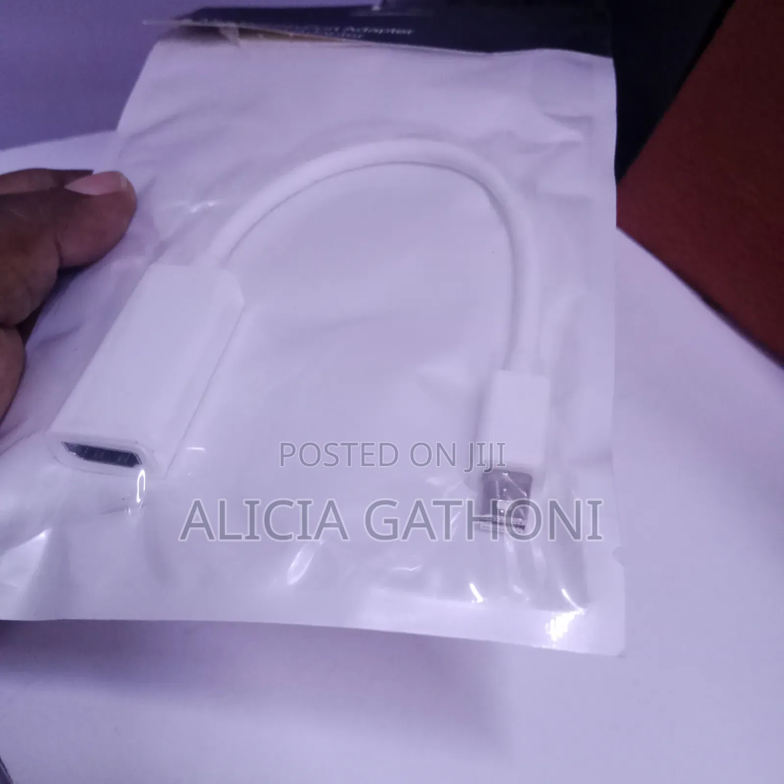 Mini Display Port to HDMI Adapter