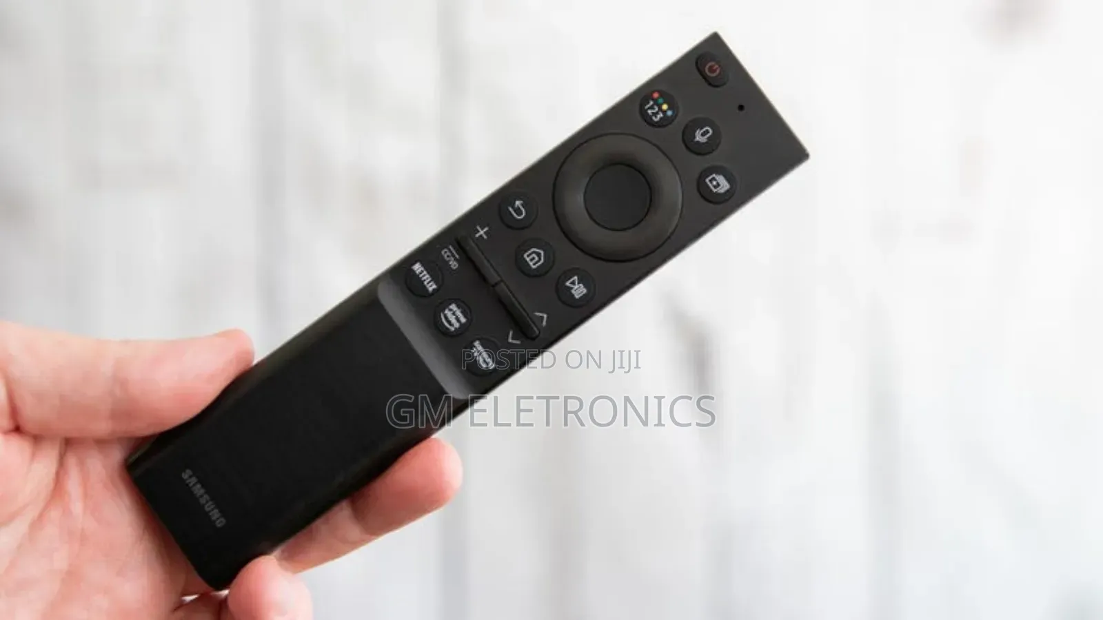 Samsung Q60A Voice Remote With Free Batteries.
