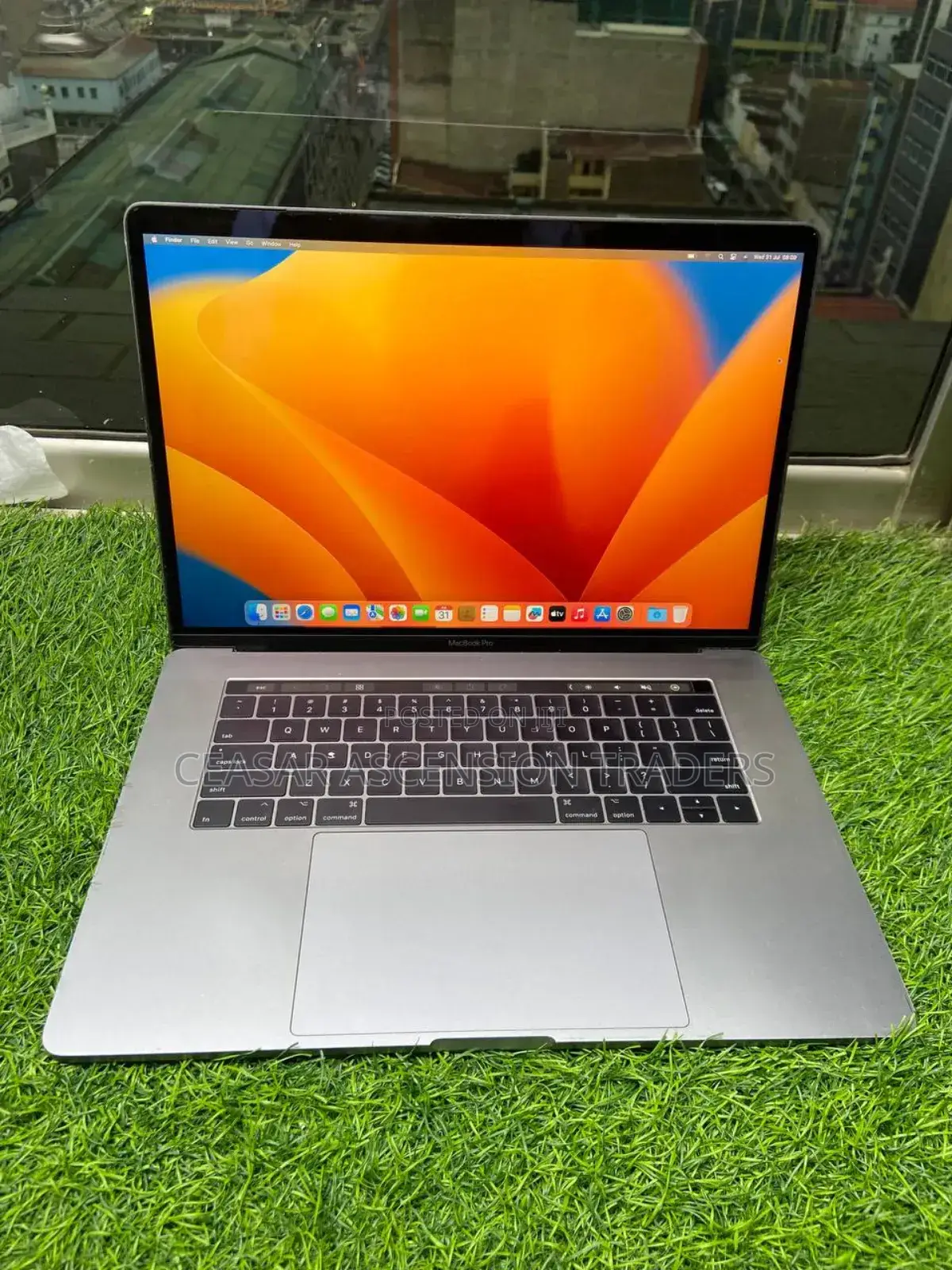 Laptop Apple MacBook Pro 2017 16GB Intel Core I7 SSD 256GB