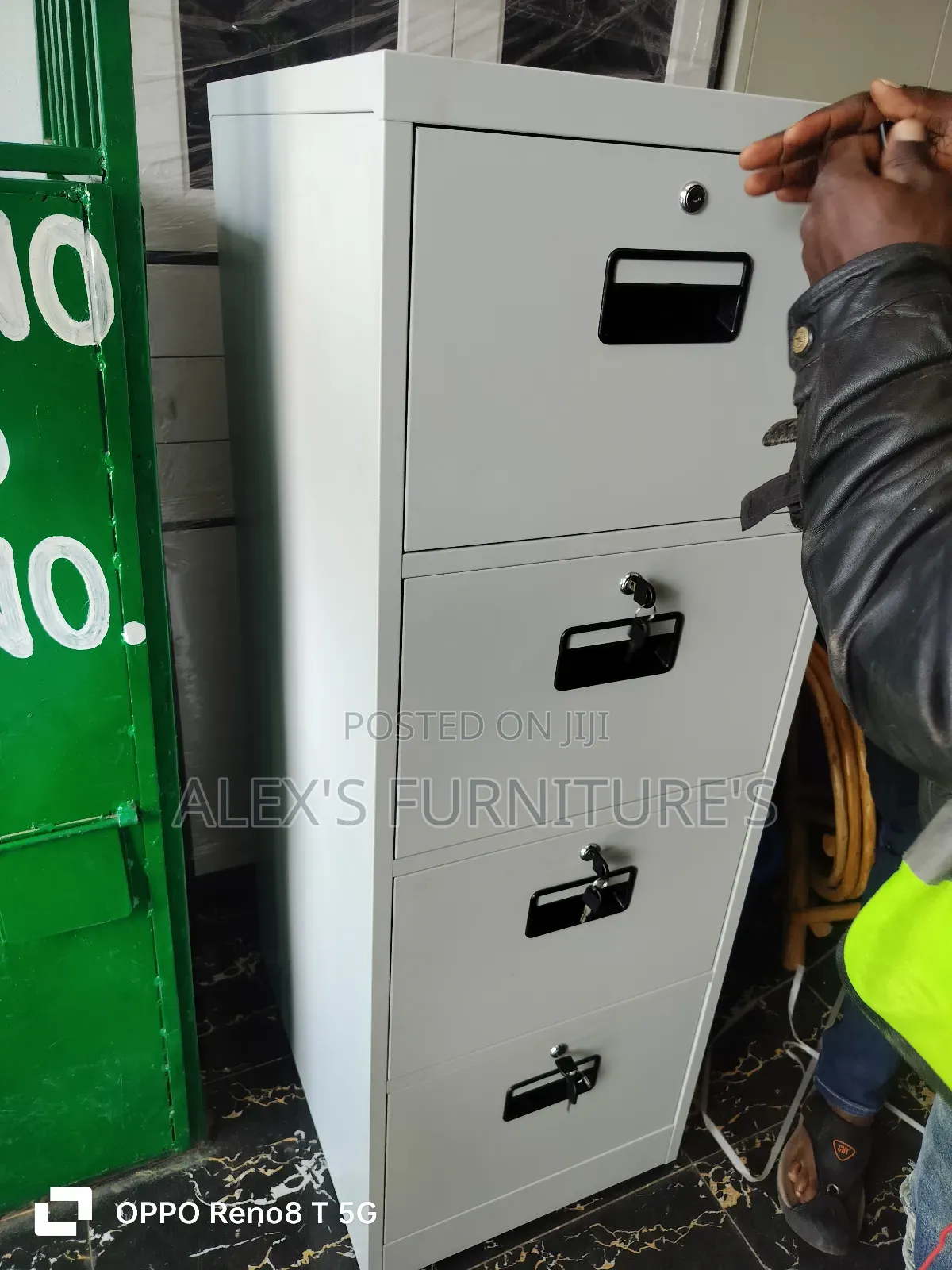 8 Keys Cabinet Filling Cabinet