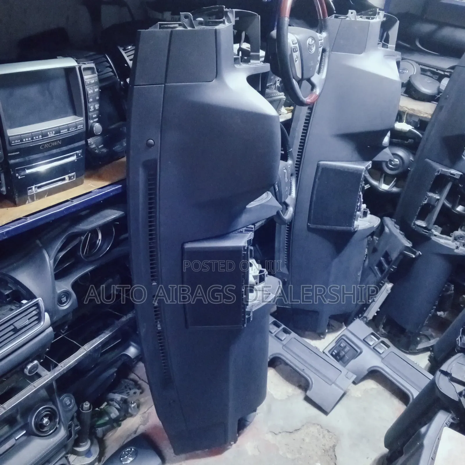 Prado J 150 Dashboards,Knee Airbags and Steering Airbags.