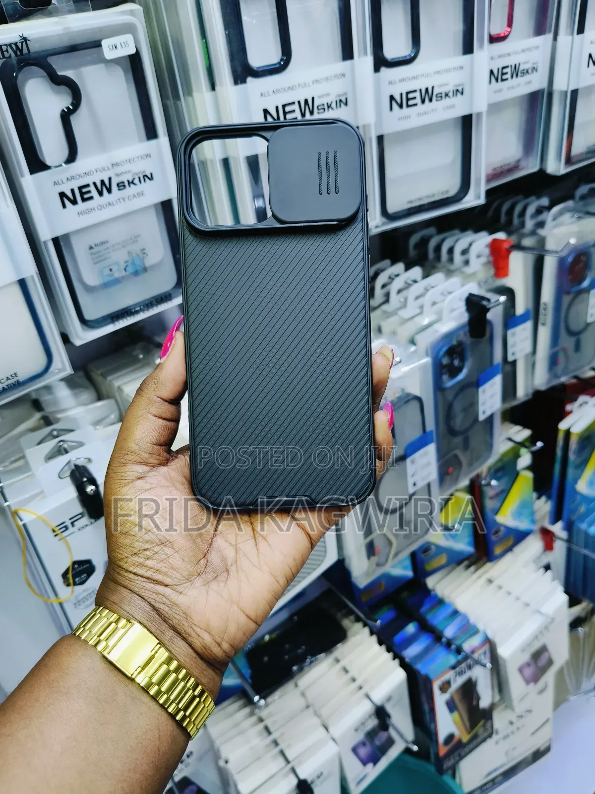iPhone 16 Pro Nilkin Camshield Back Cover
