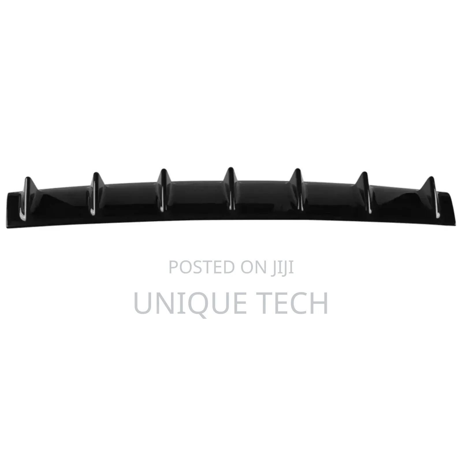 Universal Fit 7-fin Rear Diffuser For Enhanced Car Styling