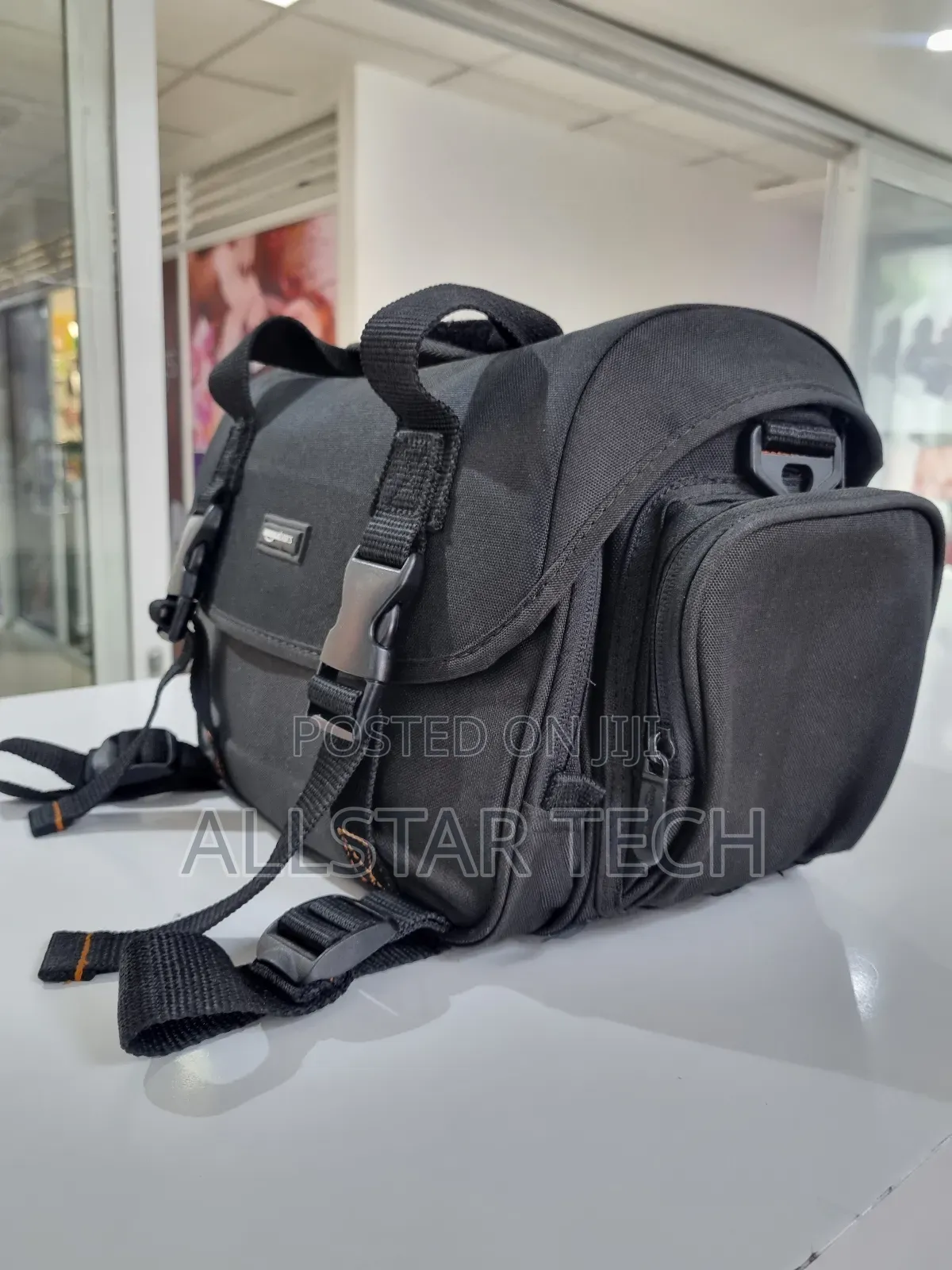 Amazonbasic Camera Bag