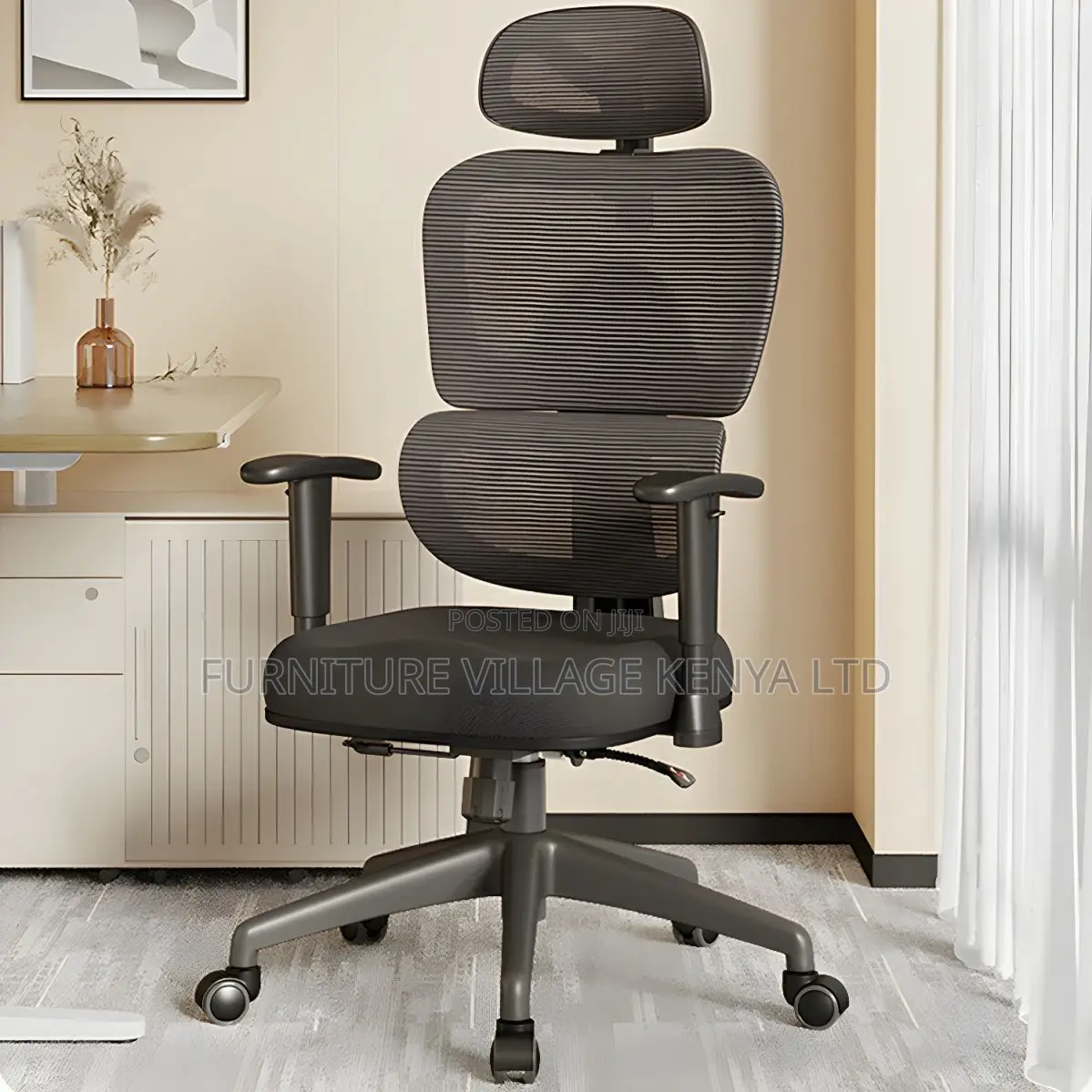 Office Chair -Elegant and Functional Black Mesh Task Seat