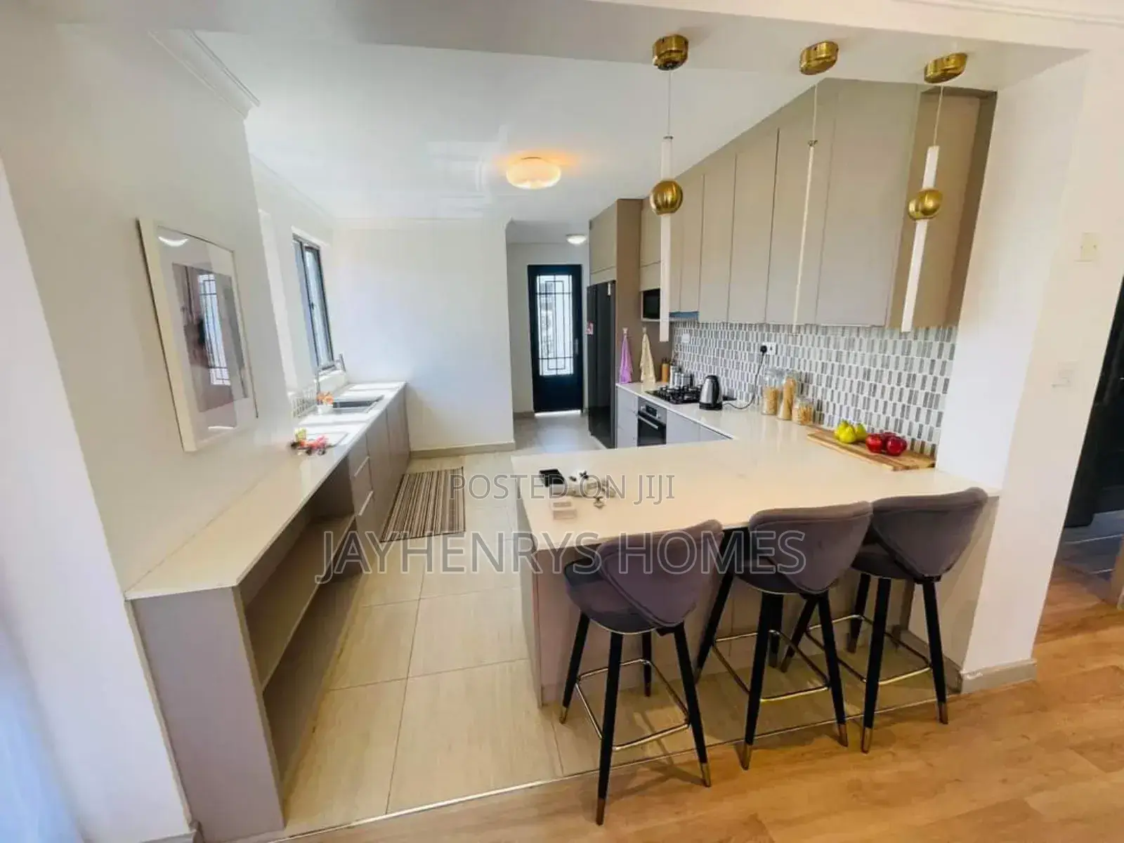 4bdrm House in Membley for sale