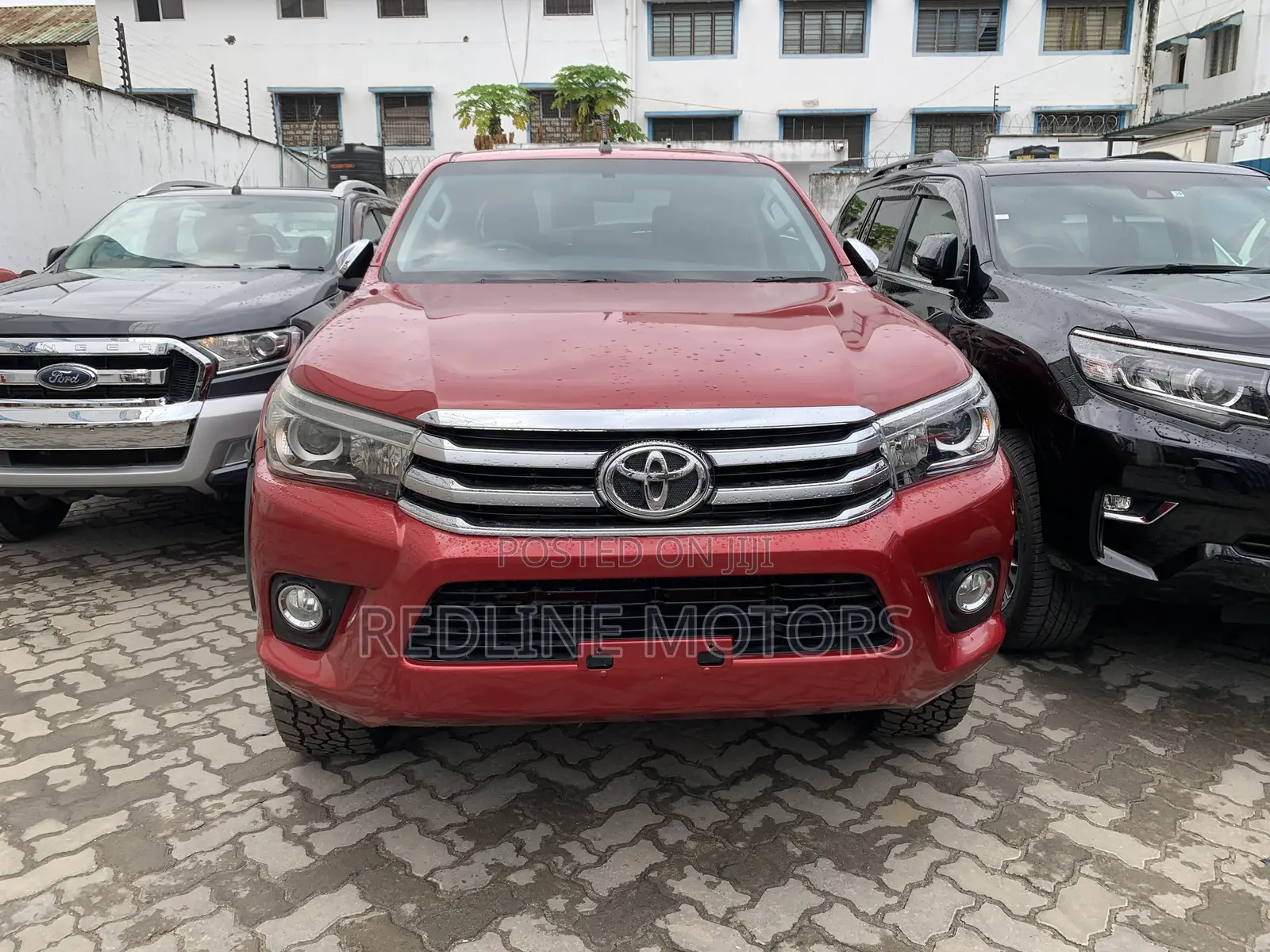 Toyota Hilux SR5 4x4 2016 Red