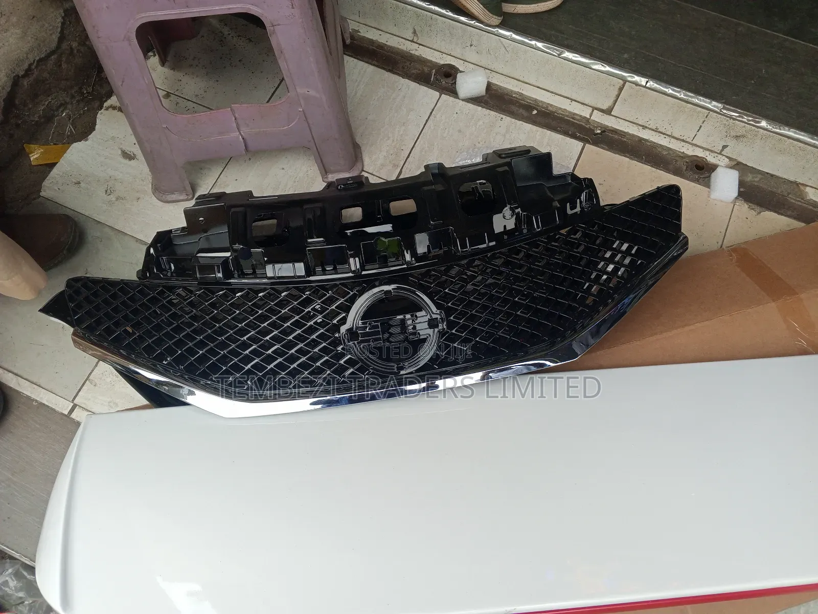 Front Grille Nissan Note 2018