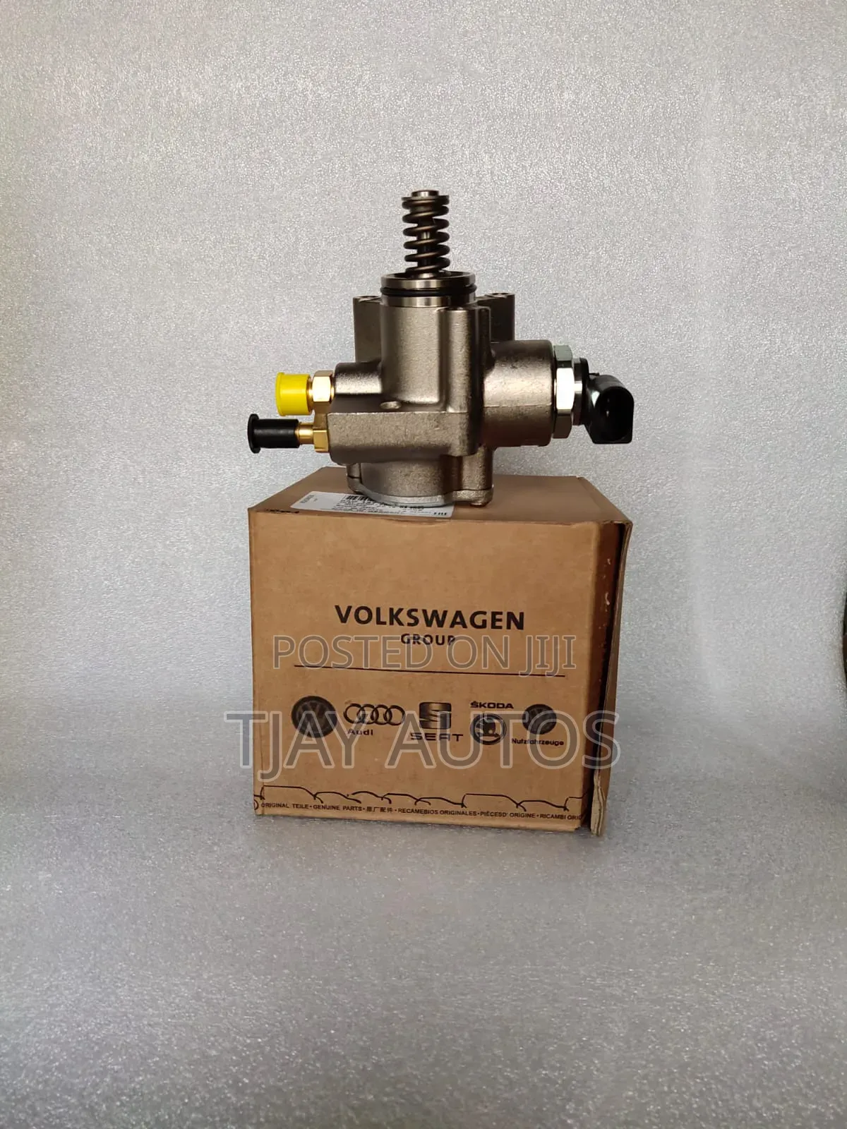 New Genuine High Pressure Fuel Pump for VW Golf 03C127025T