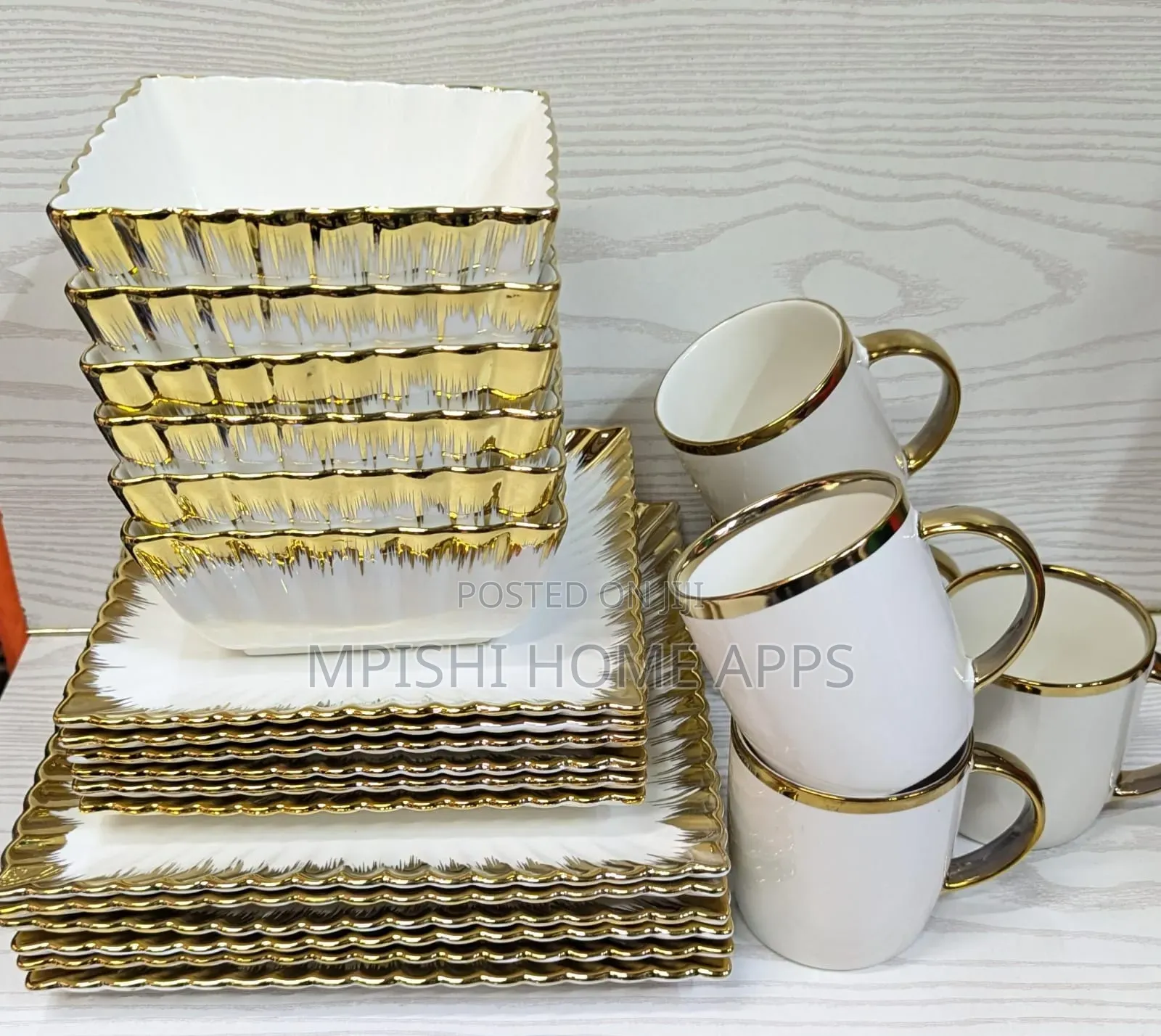 24pcs Square Ceramic Dinner Set With Gold Rim