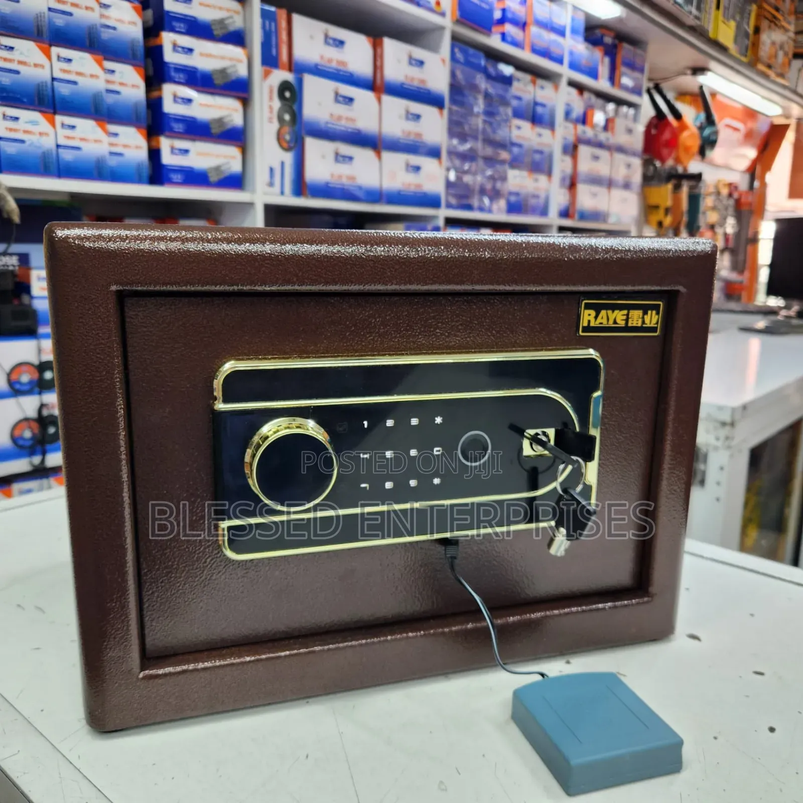 Cash Safe Box/ New Safe Box With Keys