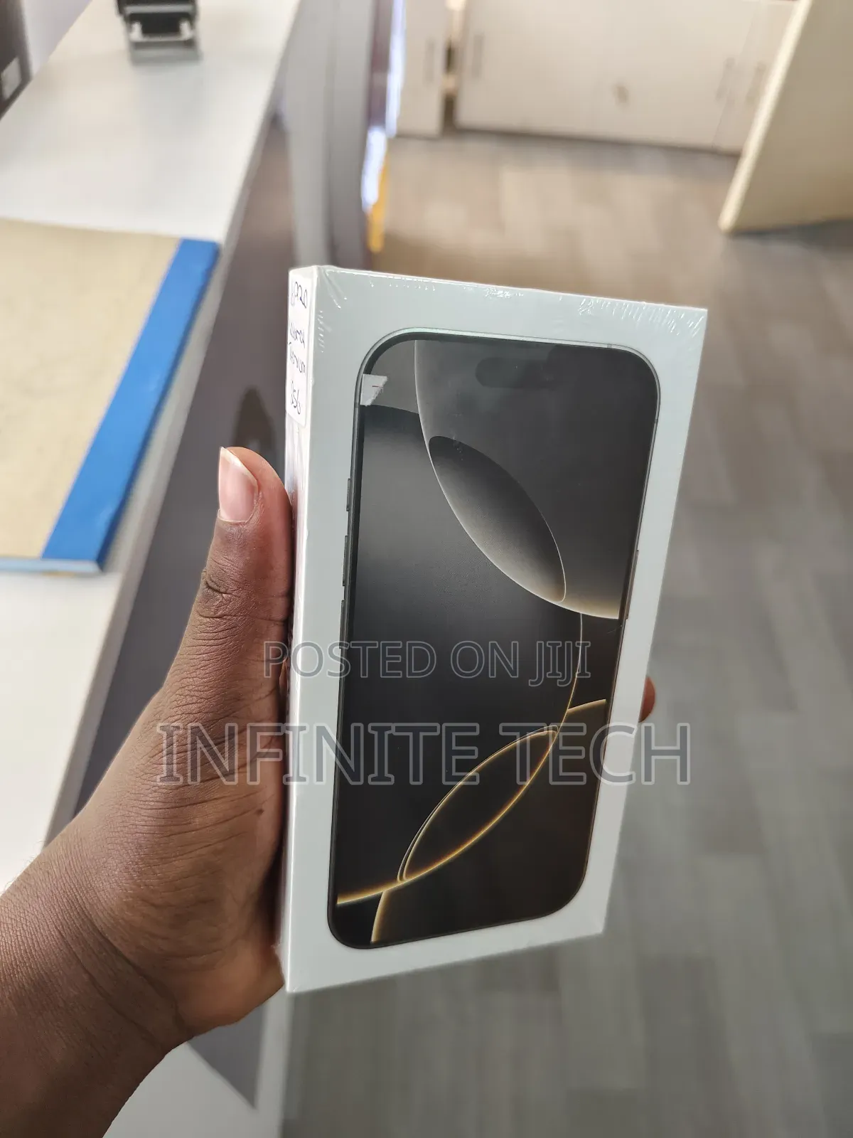 New Apple iPhone 16 Pro 256 GB Black