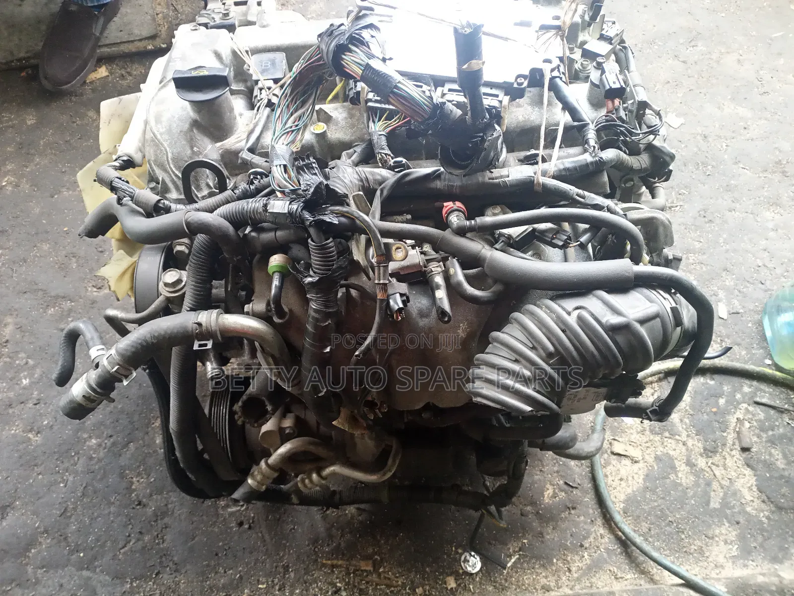 Nissan Vannette Complete Engine F8( Diesel)