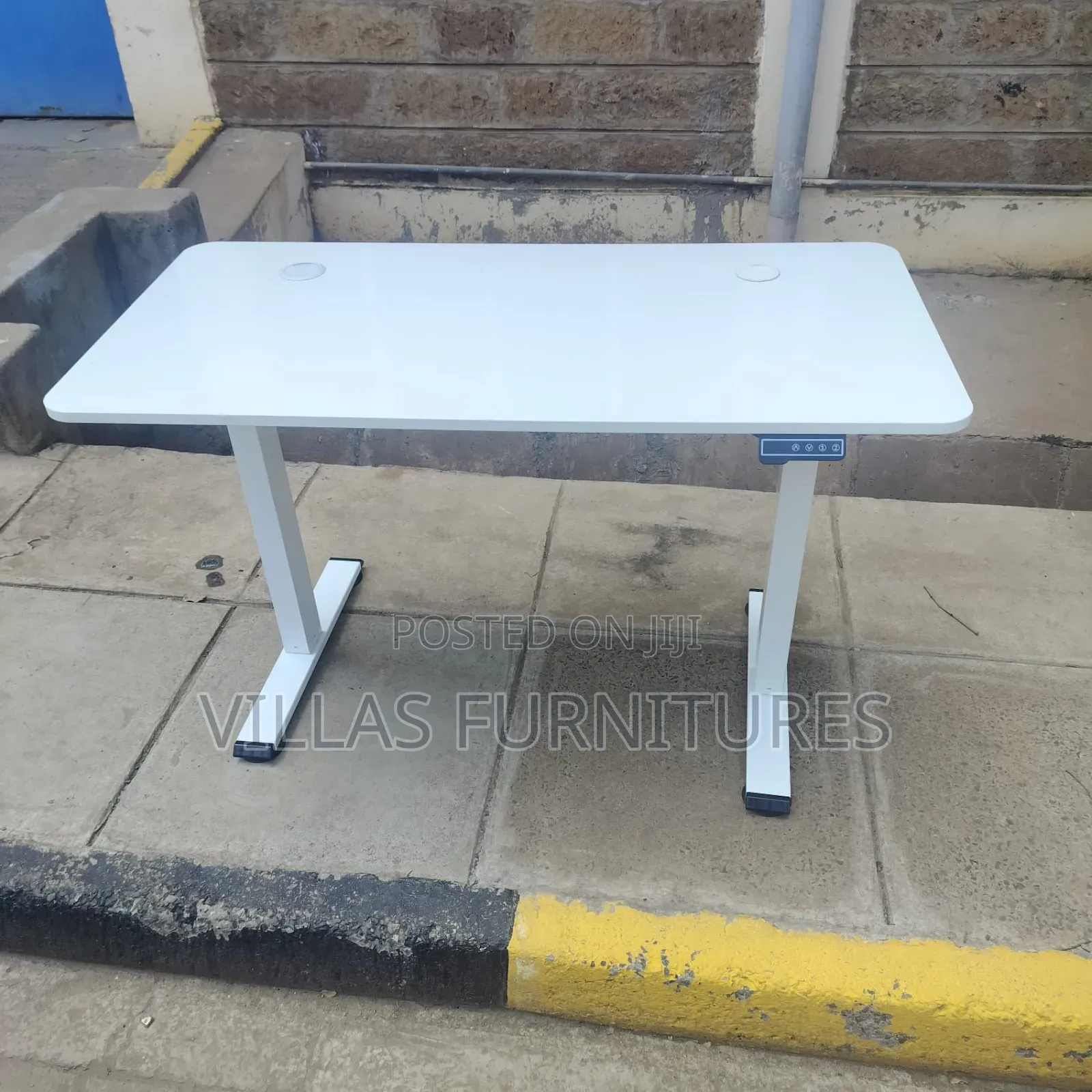 Electric Adjustable Desk