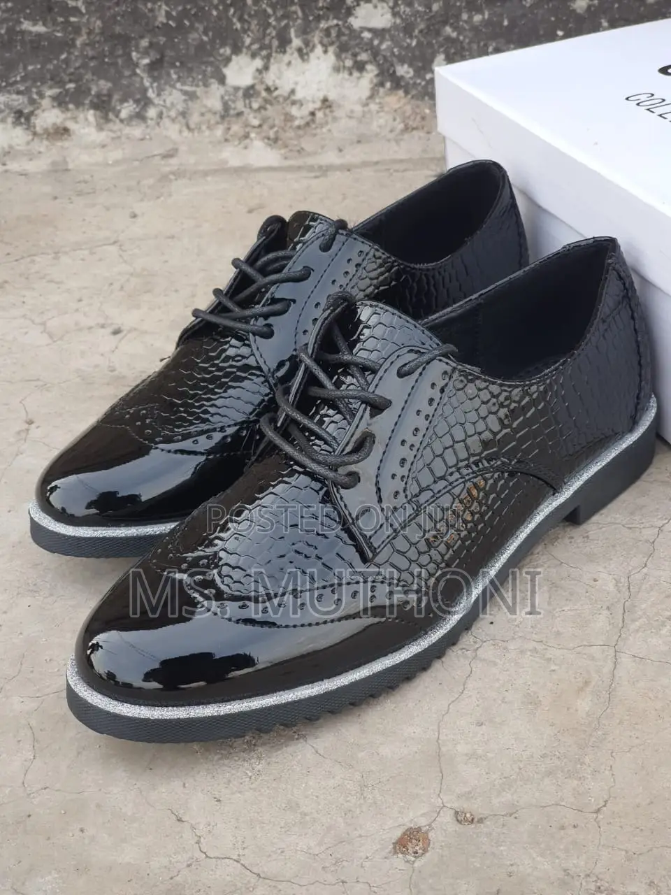 Elegant Ladies Carvelar Brogues:#37-42