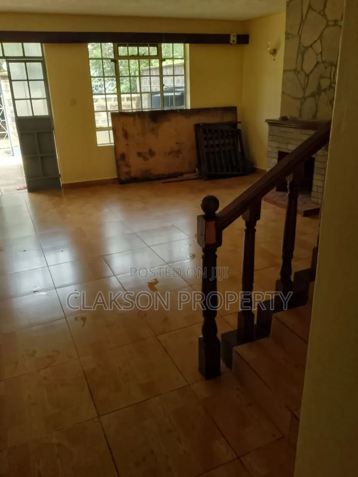 4bdrm Townhouse / Terrace in Naivasha Road, Dagoretti for rent