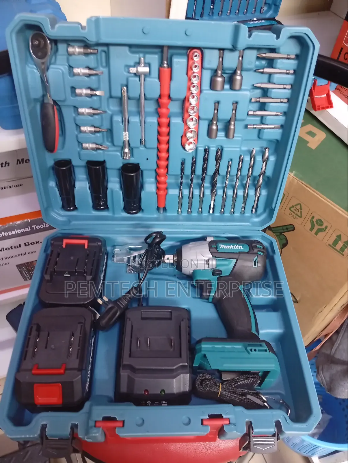 198v Makita Impact Wrench Set