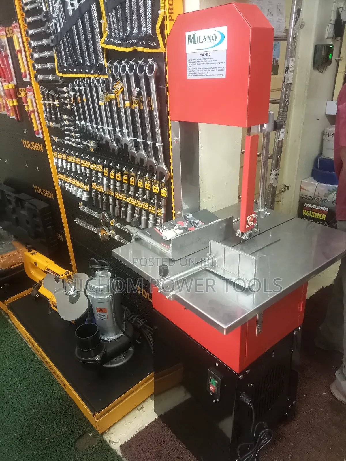 Milano Wood Cutting Bandsaw/Band Saw Machine