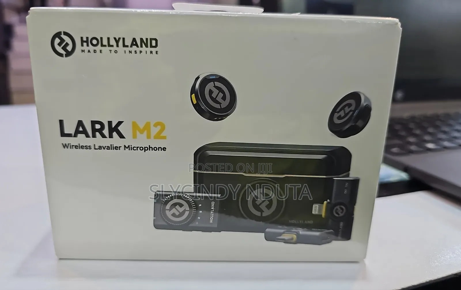 Hollywood Lark M2 Wireless Lavalier Microphone
