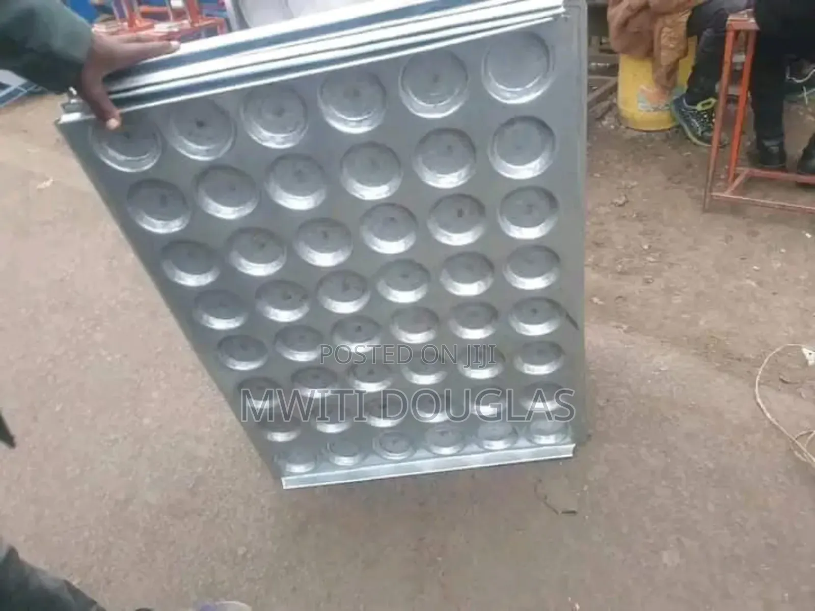 Rated Bakery Tins
