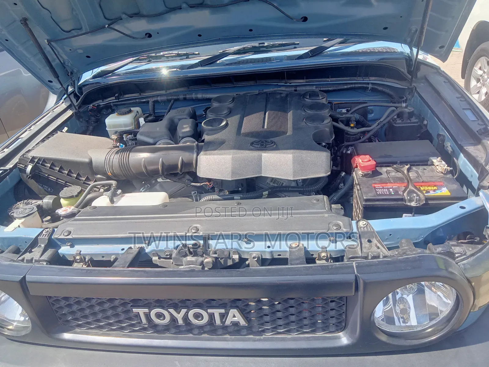 Toyota FJ Cruiser 2015 Blue