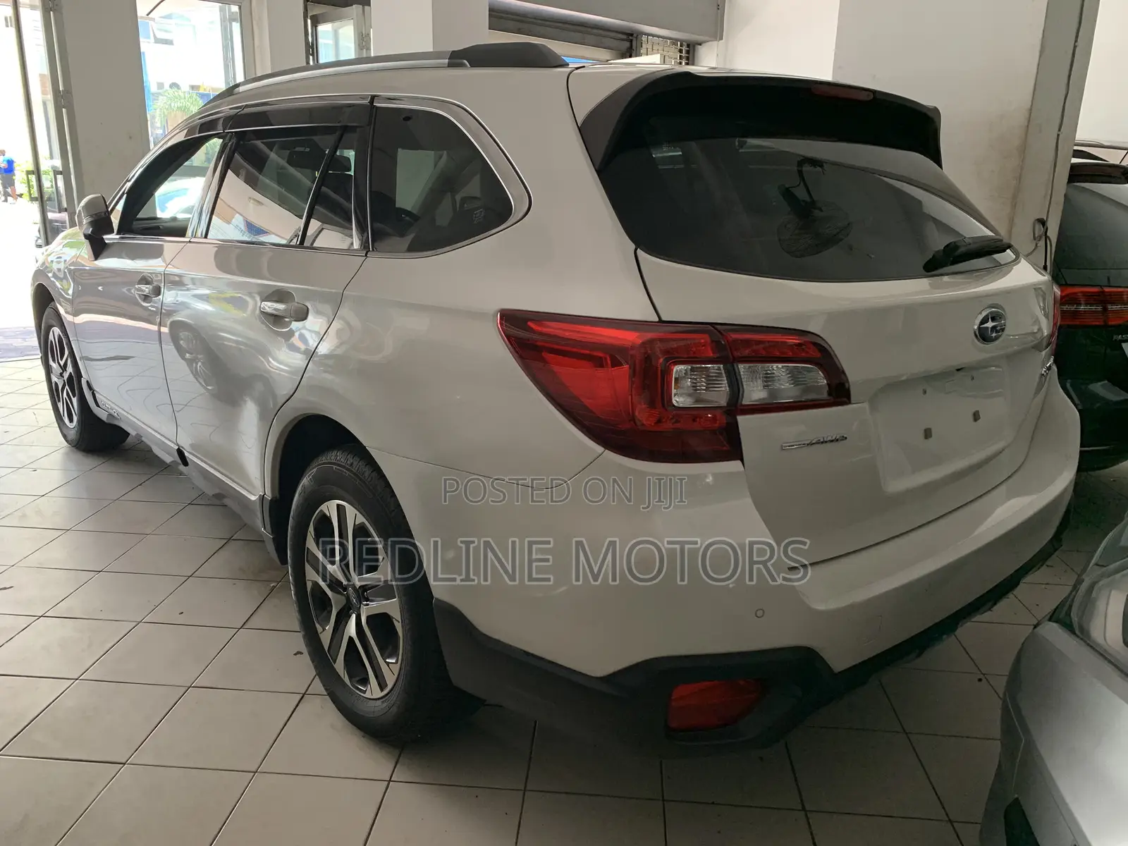 Subaru Outback 2.5i Limited AWD 2017 White