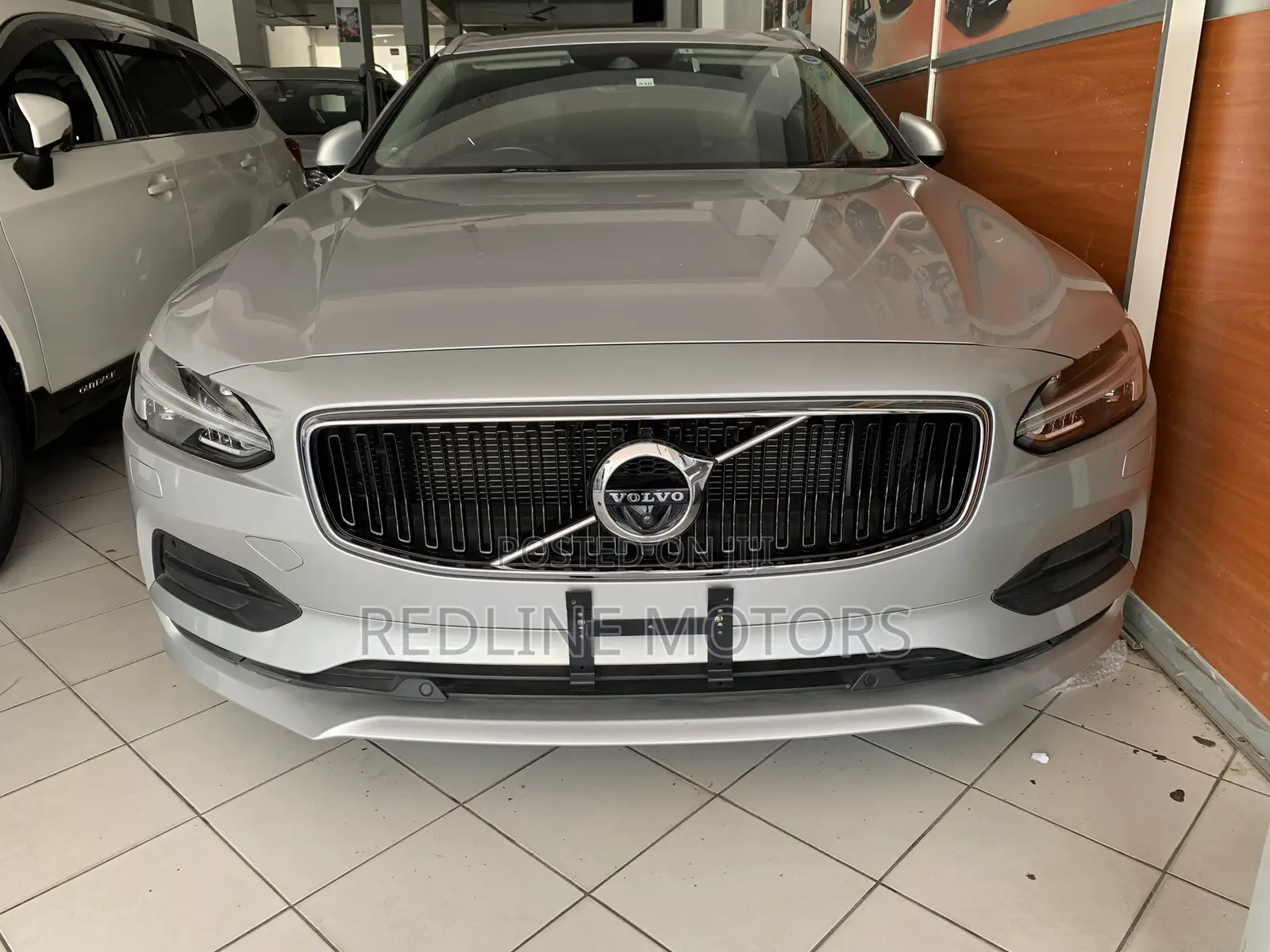 Volvo V90 2017 Silver