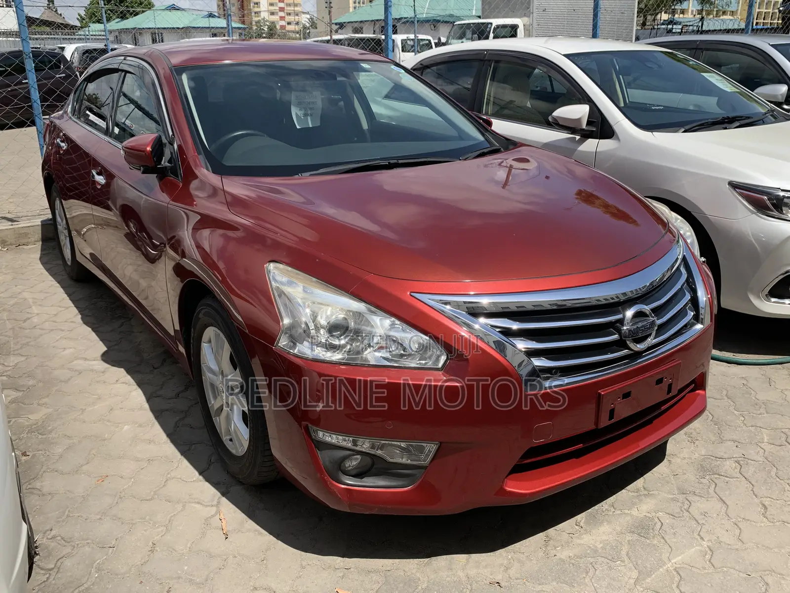 Nissan Teana 2017 Red