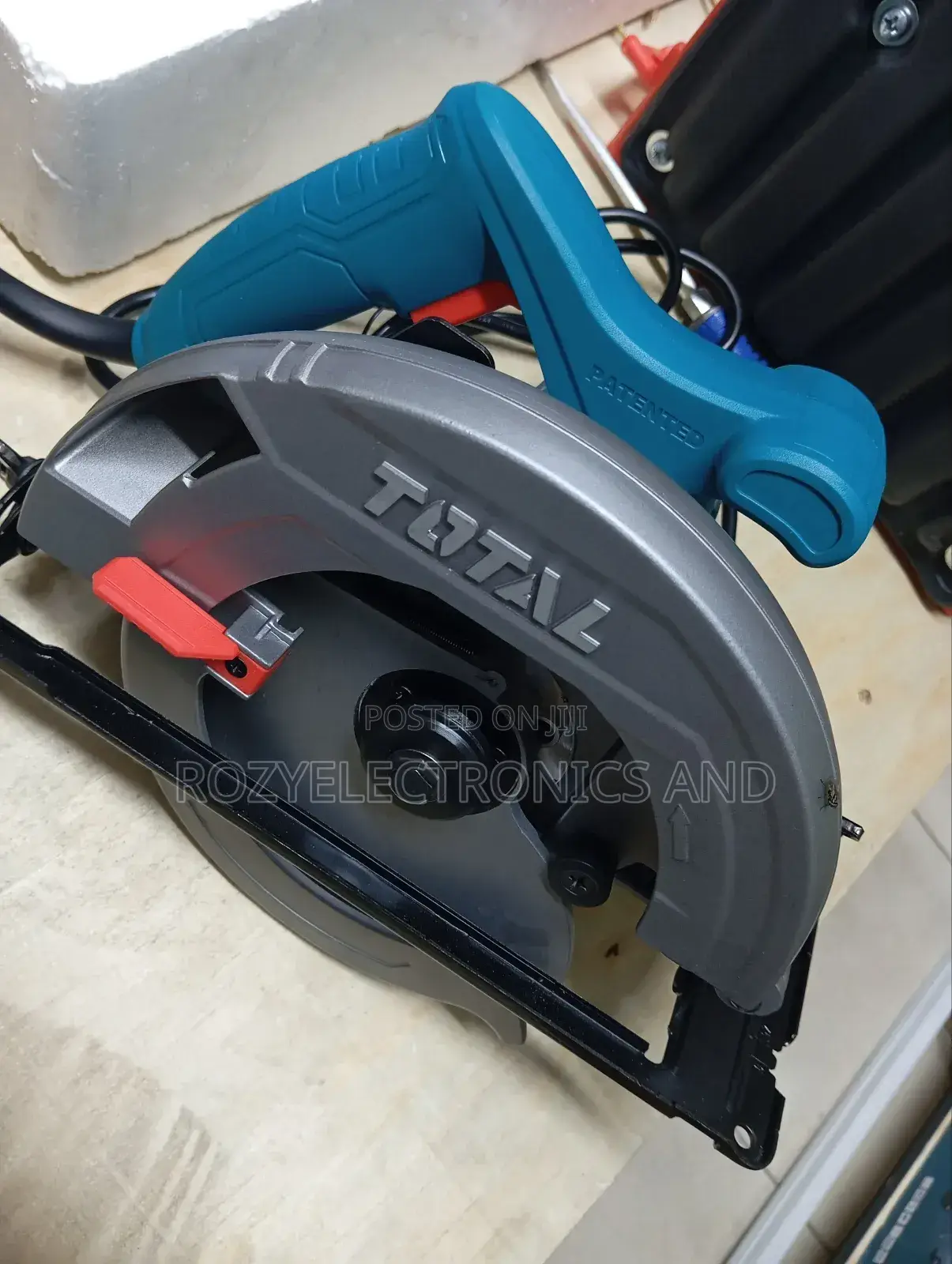 Total Circular Saw 7 Inch Machine