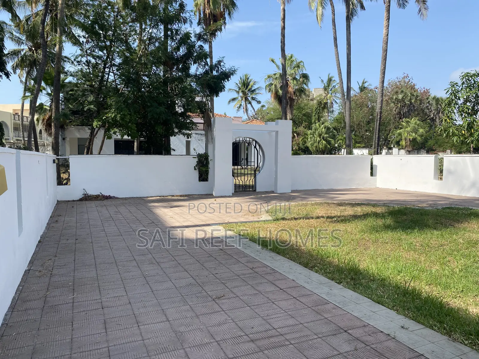 3bdrm Bungalow in Nyali for rent