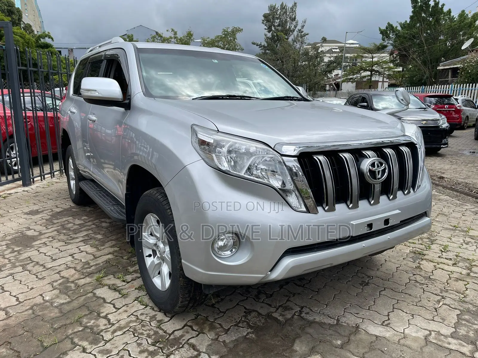 Toyota Land Cruiser Prado 2.7 VVT-i 2016 Silver