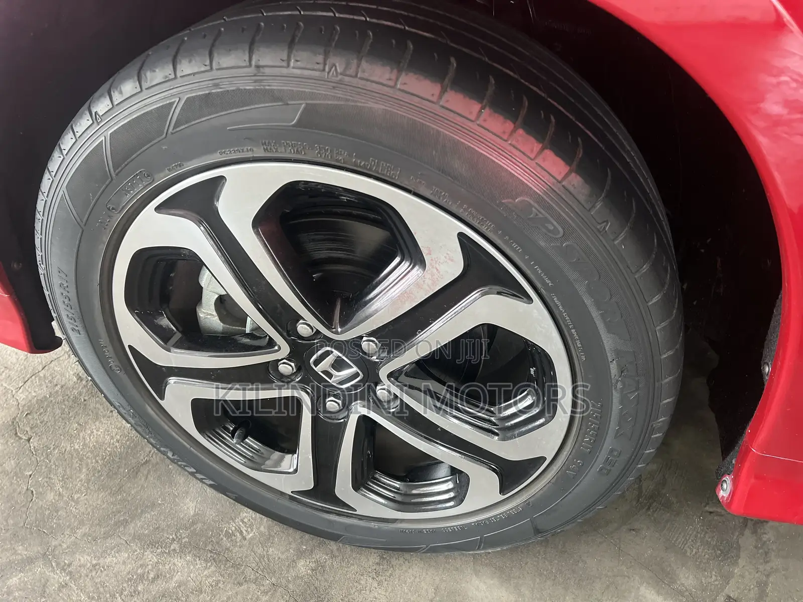 Honda Vezel 2019 Red